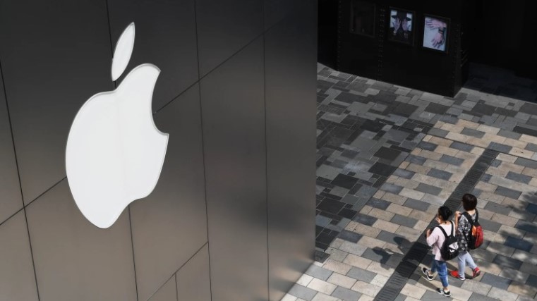 Read more about the article Apple’s Online Store Quietly Kills User Reviews and Ratings